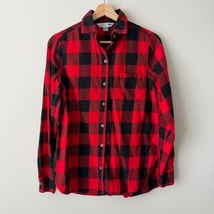 Old Navy Red and Black Checkered Women’s Shirt